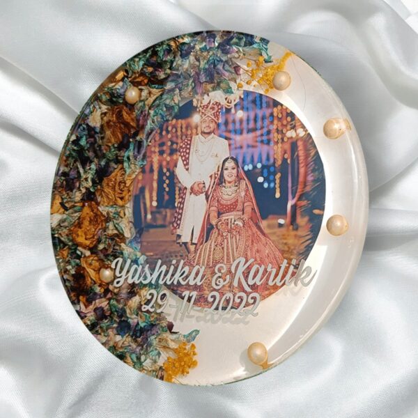 Varmala Preservation Photoframe in Resin6